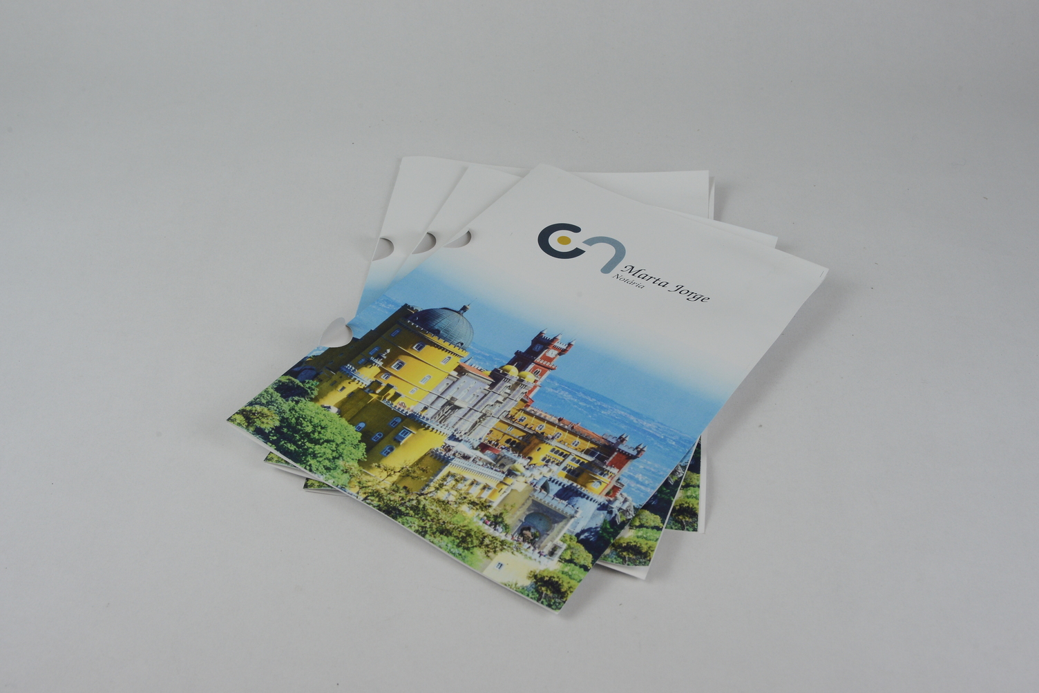 capas_arquivo_capas_personalizadas_catalogos_revistas_brochuras_impressão_digital_trabalhos_gráficos